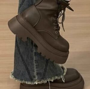 Women Shoes Lace Up Boots